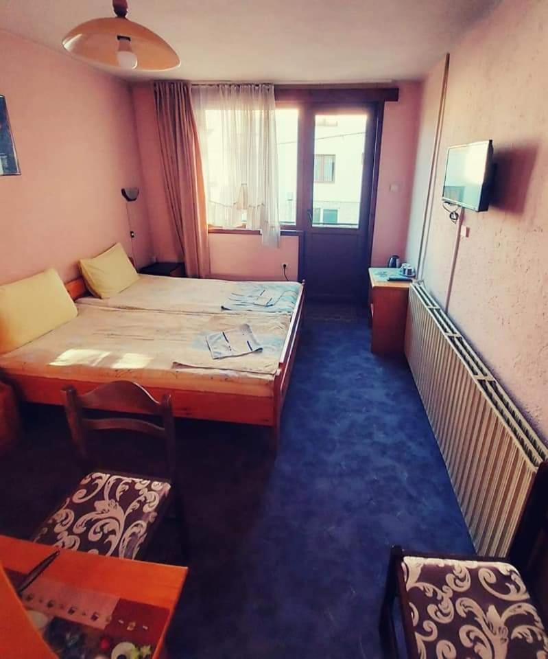 Family Hotel Santo Банско Экстерьер фото