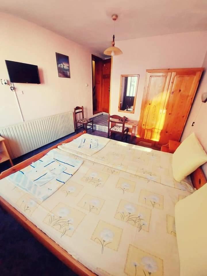 Family Hotel Santo Банско Экстерьер фото
